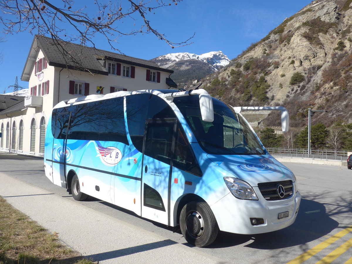 (214'775) - LLB Susten - Nr. 14/VS 38'014 - Mercedes/UNVI am 22. Februar 2020 in Leuk, Garage