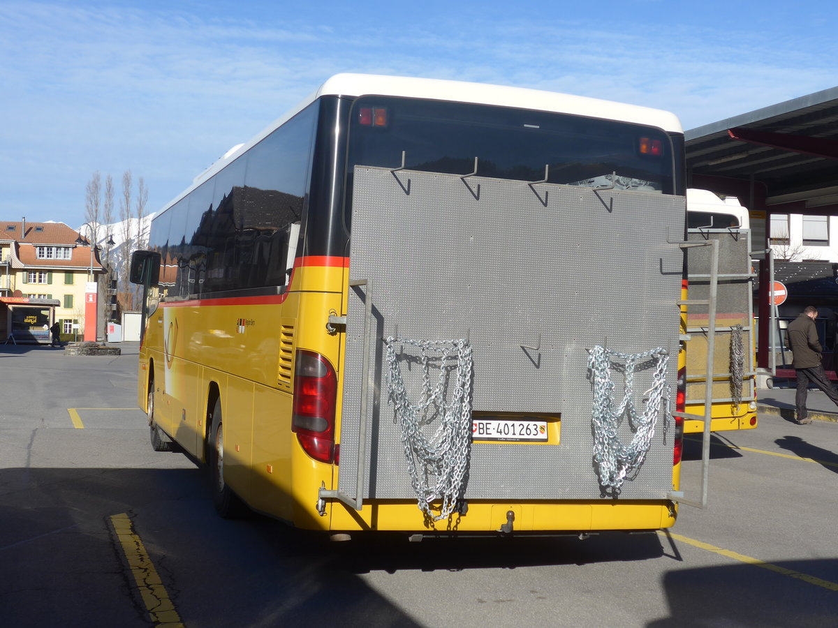 (215'069) - PostAuto Bern - BE 401'263 - Setra (ex AVG Meiringen Nr. 63) am 8. Mrz 2020 in Meiringen, Postautostation