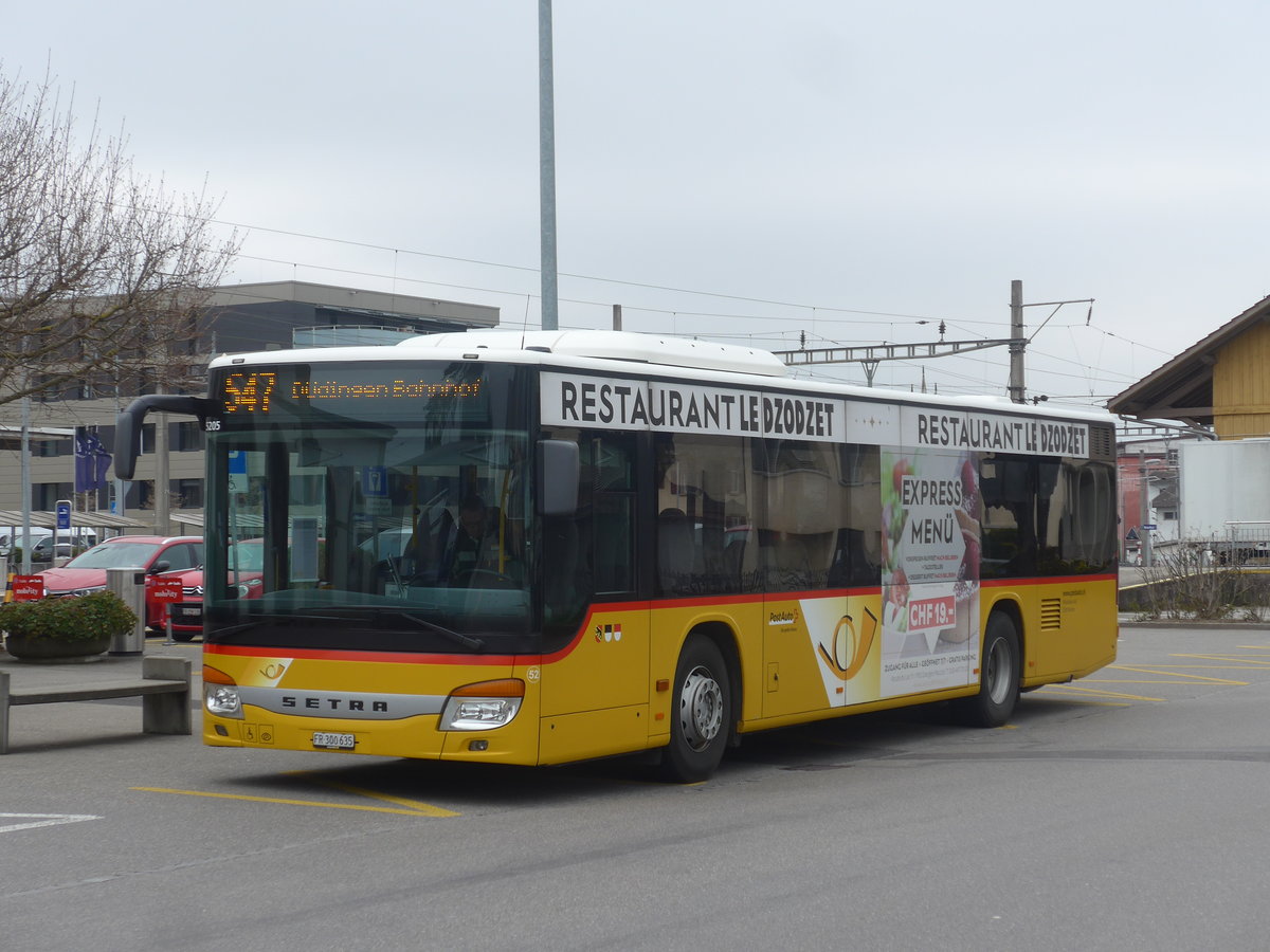 (215'399) - Wieland, Murten - Nr. 52/FR 300'635 - Setra am 22. Mrz 2020 beim Bahnhof Murten