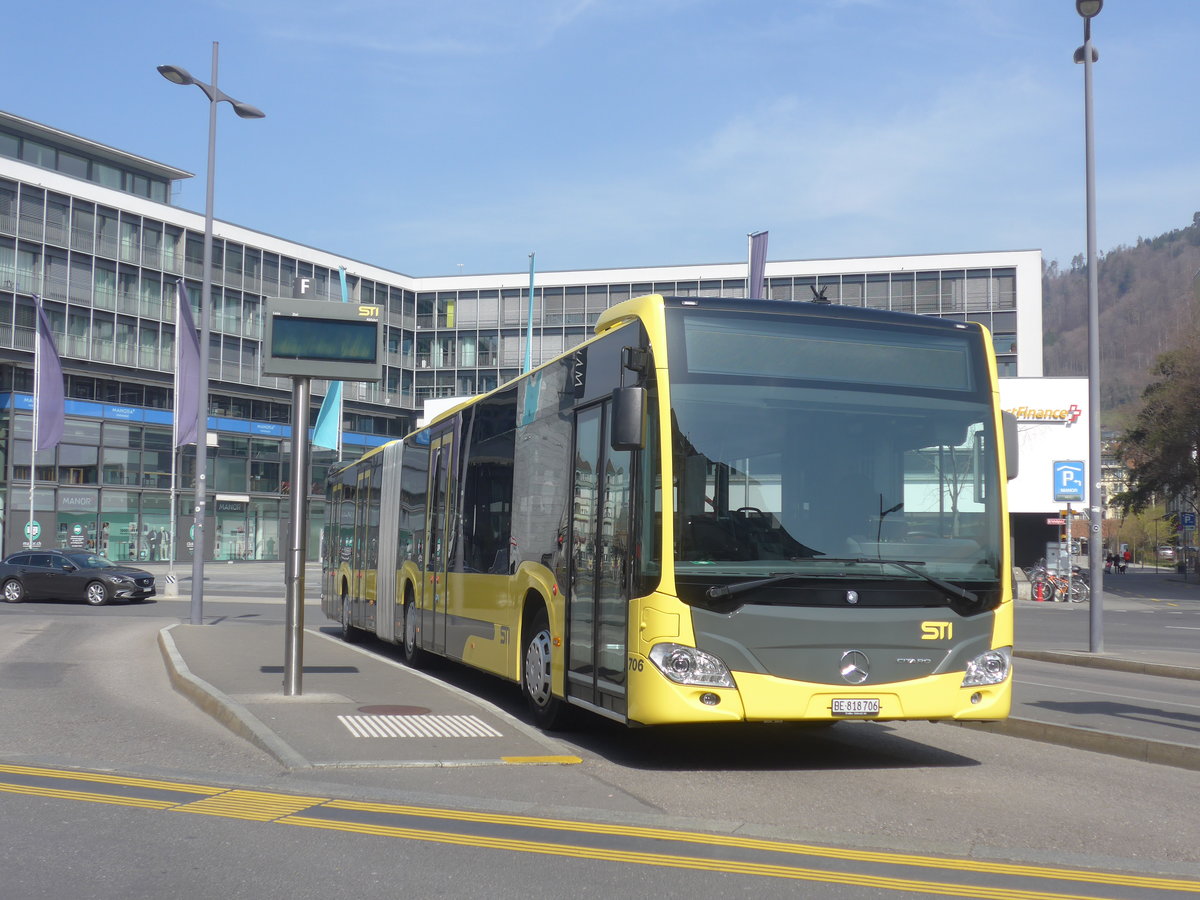 (215'622) - STI Thun - Nr. 706/BE 818'706 - Mercedes am 27. Mrz 2020 beim Bahnhof Thun