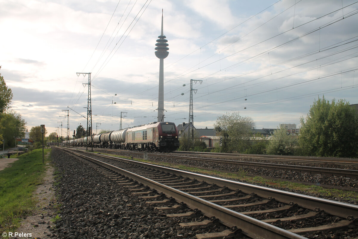 2159 247-6 zieht mit einem Kesselzug durch Nürnberg Hohe Marter. 10.04.24