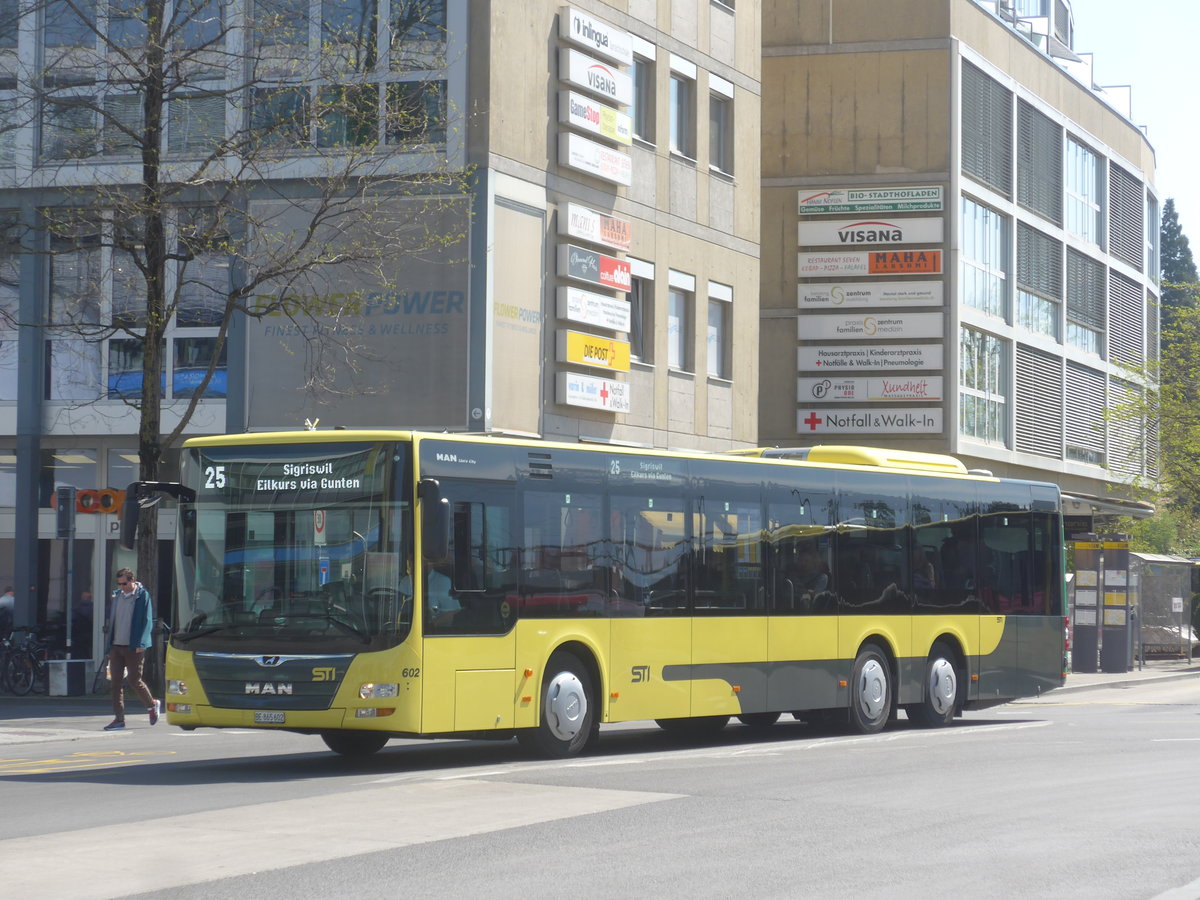 (216'155) - STI Thun - Nr. 602/BE 865'602 - MAN am 17. April 2020 beim Bahnhof Thun