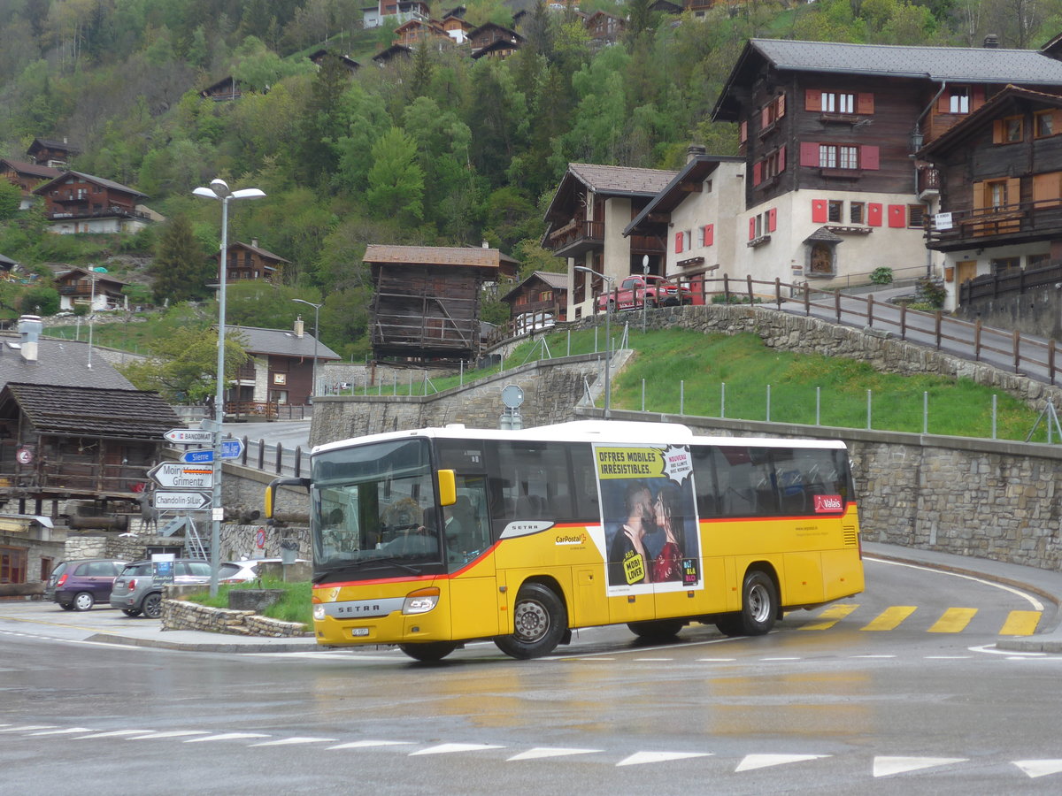 (216'672) - TSAR, Sierre - VS 93'571 - Setra (ex Epiney, Ayer) am 2. Mai 2020 in Vissoie, Post