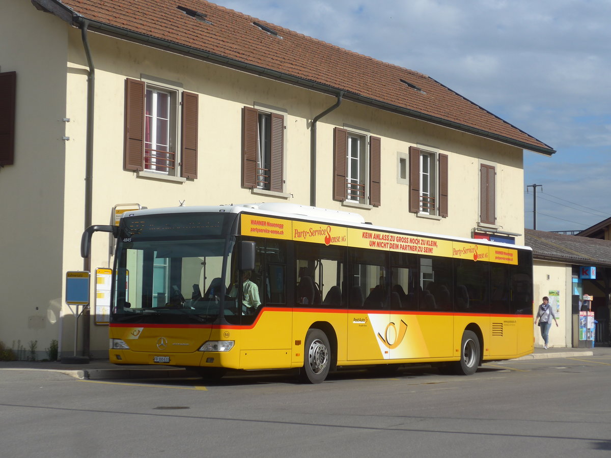 (216'927) - Wieland, Murten - Nr. 50/FR 300'633 - Mercedes (ex Klopfstein, Laupen Nr. 10) am 10. Mai 2020 beim Bahnhof Kerzers