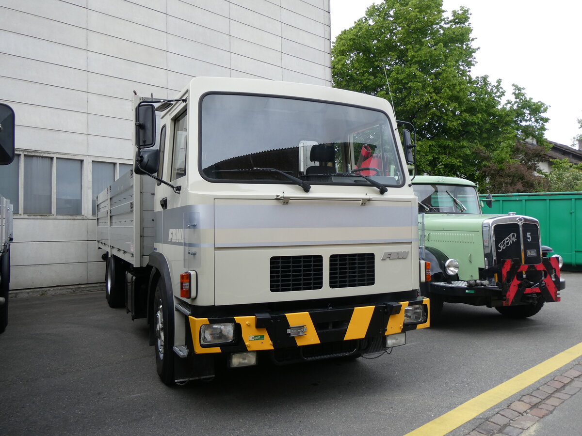 (216'972) - Wegmller, Attikon - FBW am 4. Mai 2024 in Attikon, Wegmller
