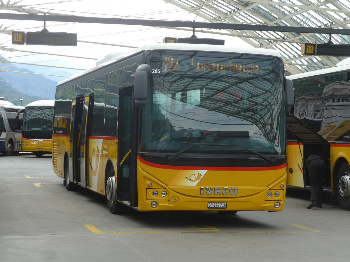 (217'248) - PostAuto Graubnden - GR 179'716 - Iveco am 23. Mai 2020 in Chur, Postautostation