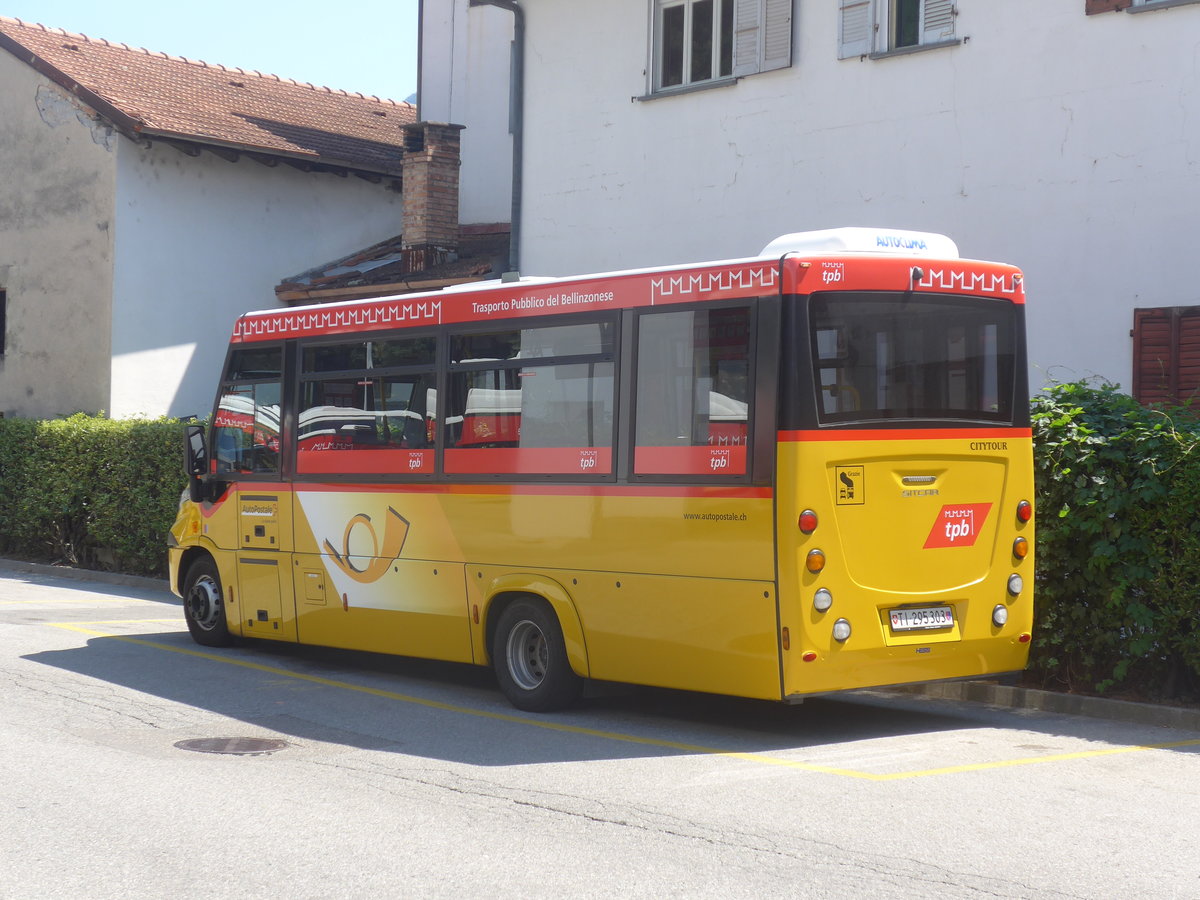 (217'568) - AutoPostale Ticino - TI 295'303 - Iveco/Sitcar am 1. Juni 2020 in Bellinzona, Garage