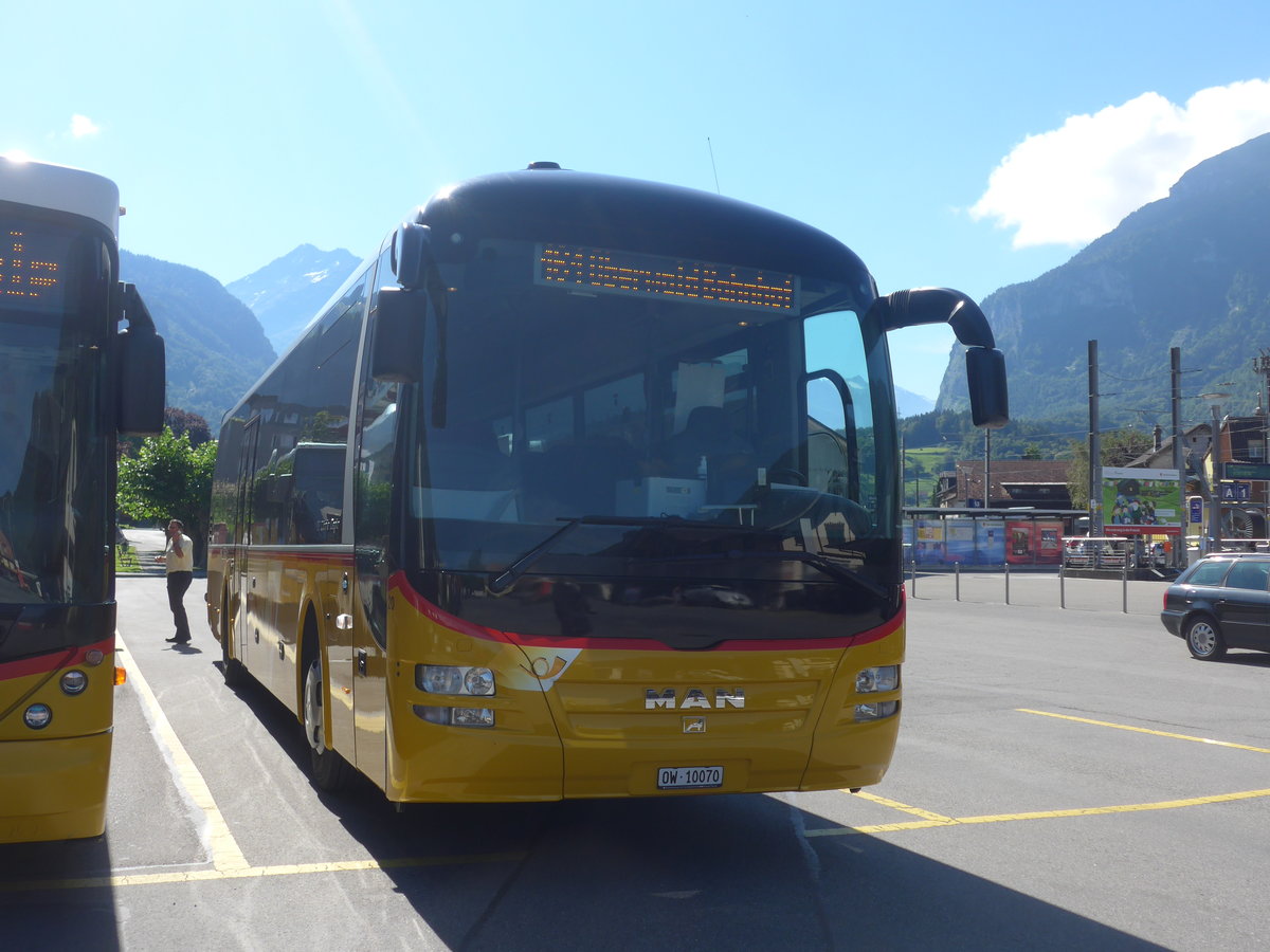 (218'643) - PostAuto Zentralschweiz - Nr. 20/OW 10'070 - MAN (ex Dillier, Sarnen Nr. 20) am 12. Juli 2020 in Meiringen, Postautostation