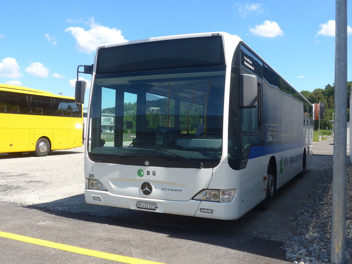 (218'761) - Maag, Kloten - Nr. 25/ZH 416'225 - Mercedes am 18. Juli 2020 in Winterthur, EvoBus