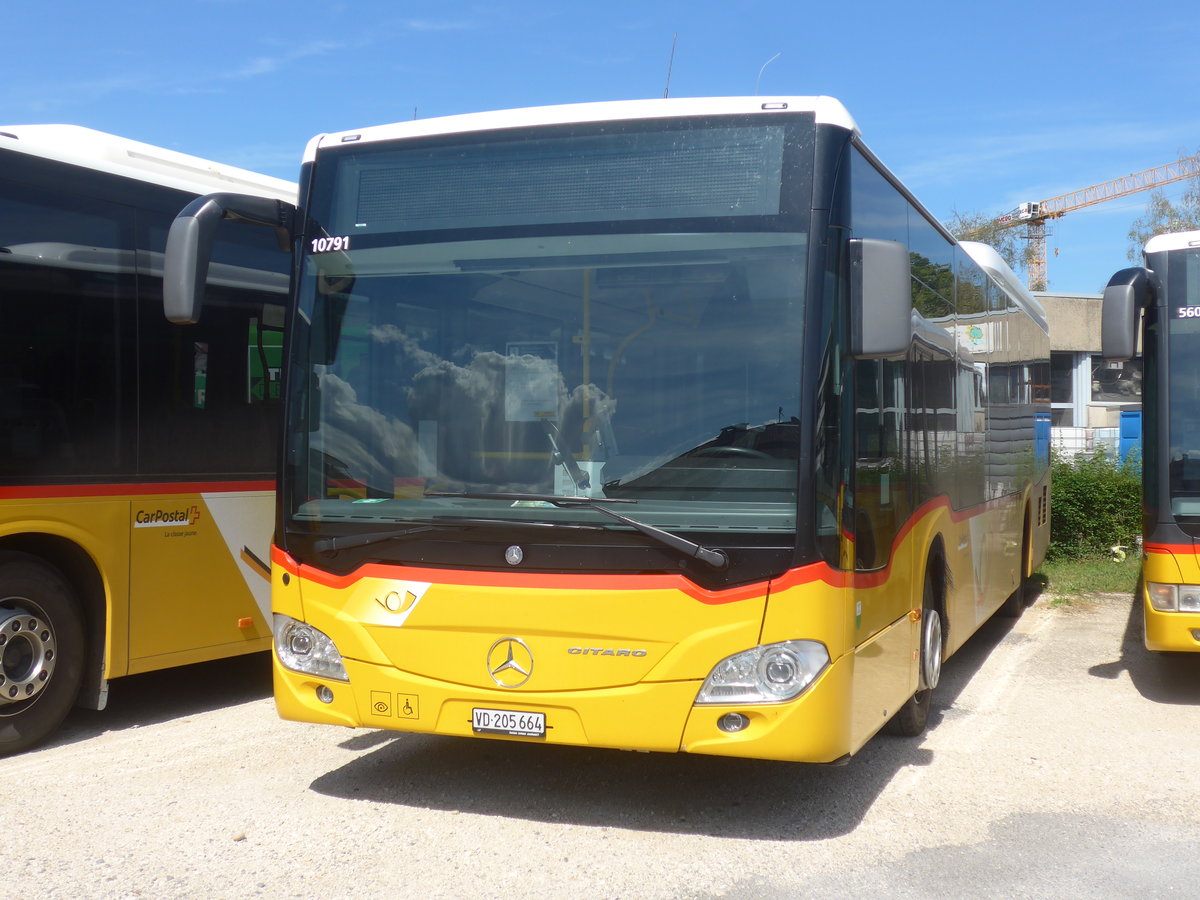 (219'045) - CarPostal Ouest - VD 205'664 - Mercedes am 25. Juli 2020 in Yverdon, Garage