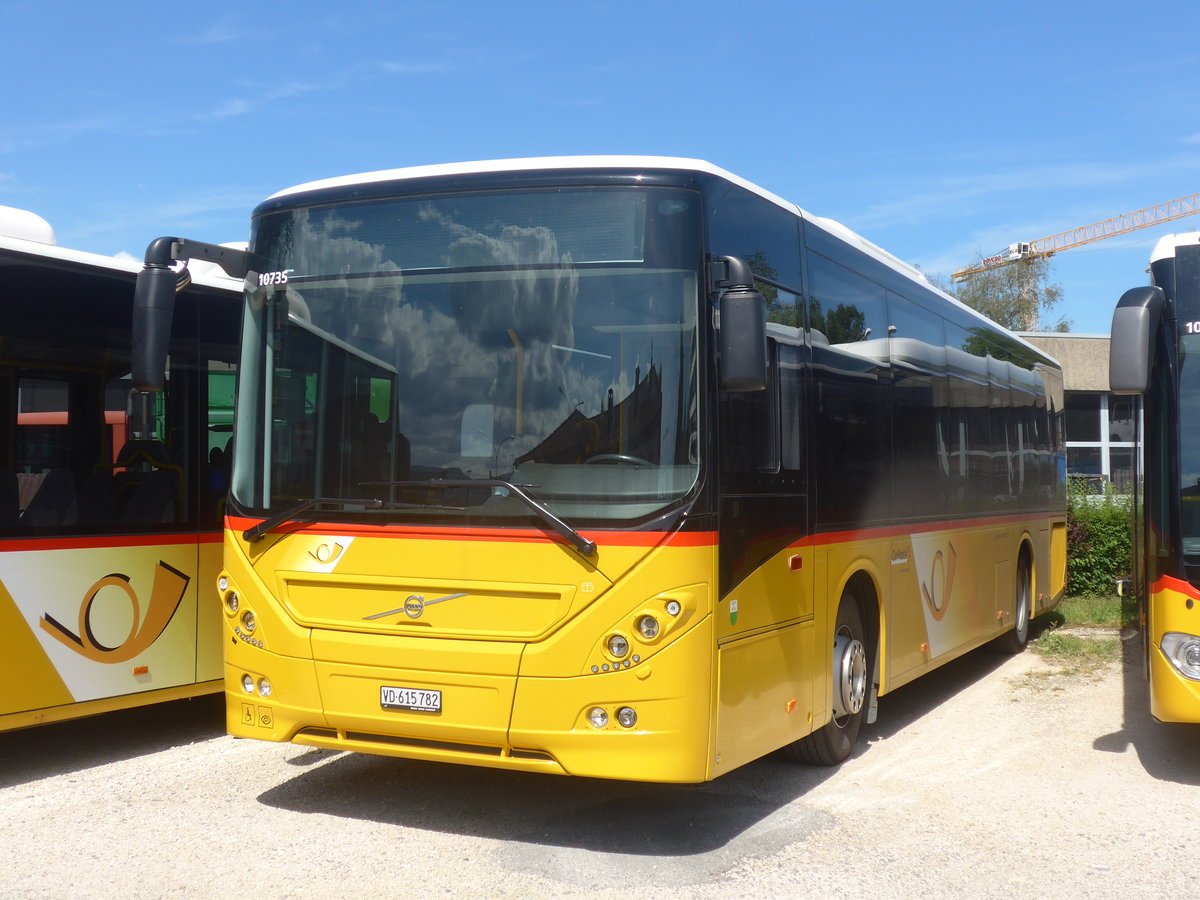 (219'046) - CarPostal Ouest - VD 615'782 - Volvo (ex Favre, Avenches) am 25. Juli 2020 in Yverdon, Garage