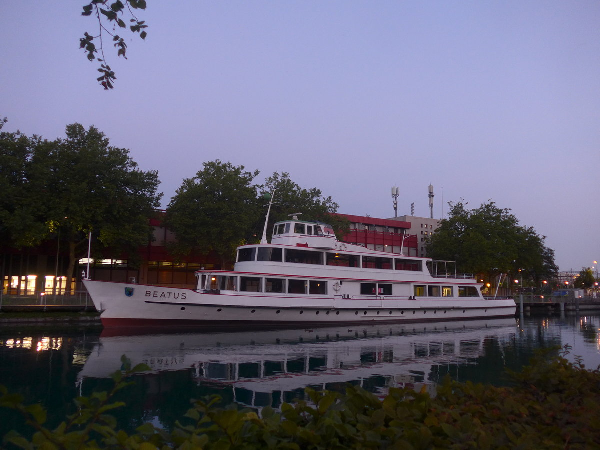 (219'670) - Motorschiff Beatus am 16. August 2020 an der Schifflndte Thun