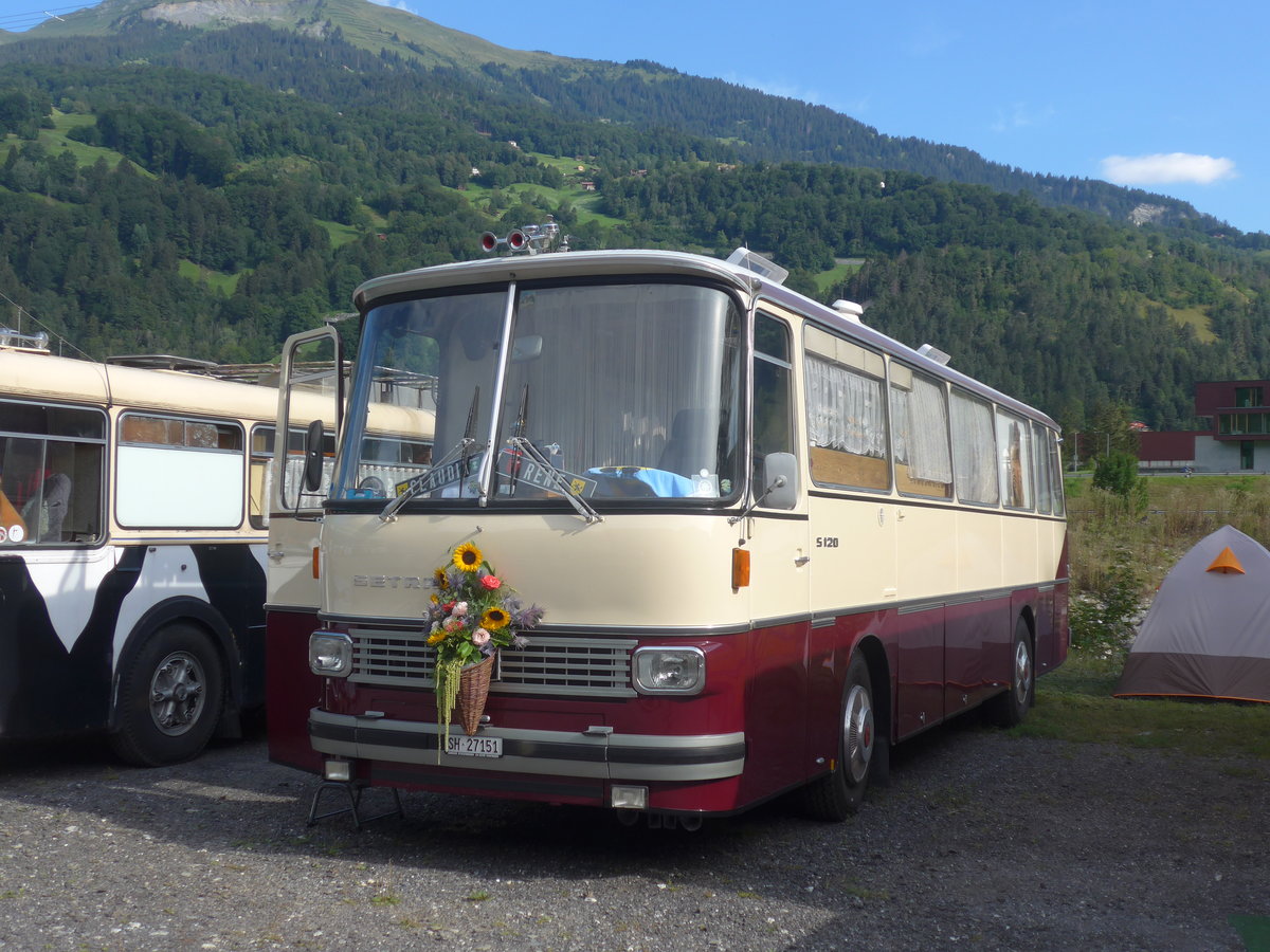 (219'685) - Zger, Beggingen - SH 27'151 - Setra (ex Brngger, Elsau) am 16. August 2020 in Grsch, Bergbahnen