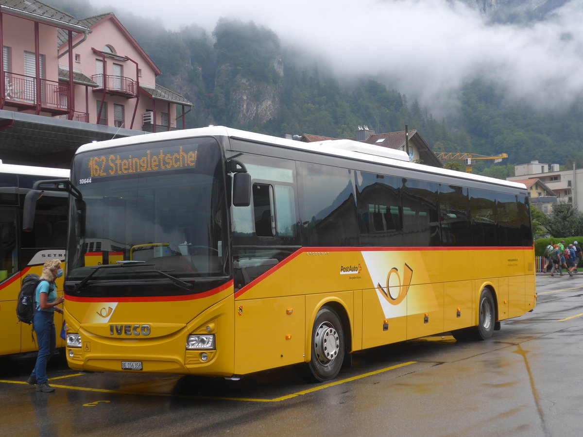 (219'873) - Flck, Brienz - Nr. 9/BE 156'358 - Iveco am 22. August 2020 in Meiringen, Postautostation