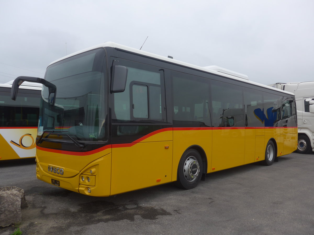 (220'229) - AutoPostale Ticino - PID 11'431 - Iveco am 29. August 2020 in Kerzers, Interbus