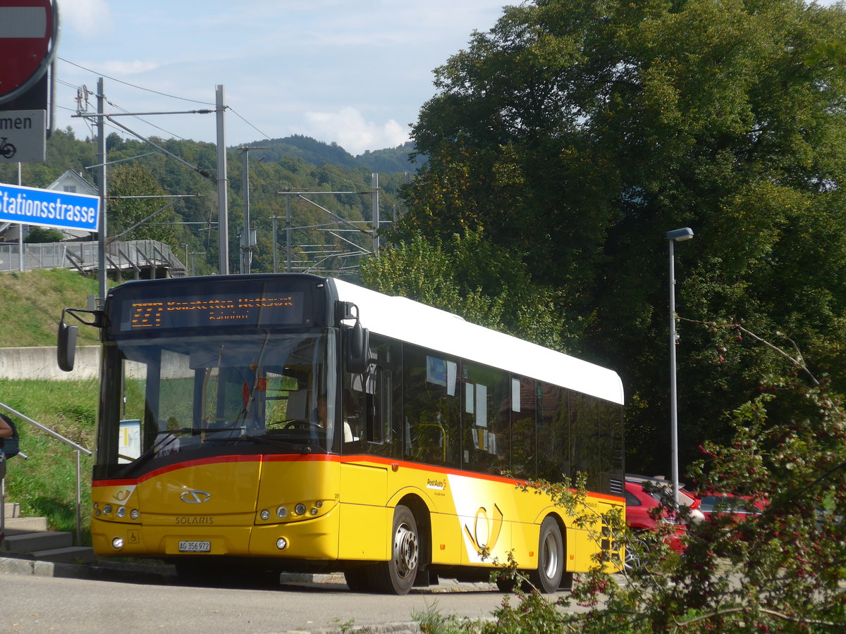 (220'979) - Stutz, Jonen - Nr. 281/AG 356'972 - Solaris am 22. September 2020 beim Bahnhof Birmensdorf