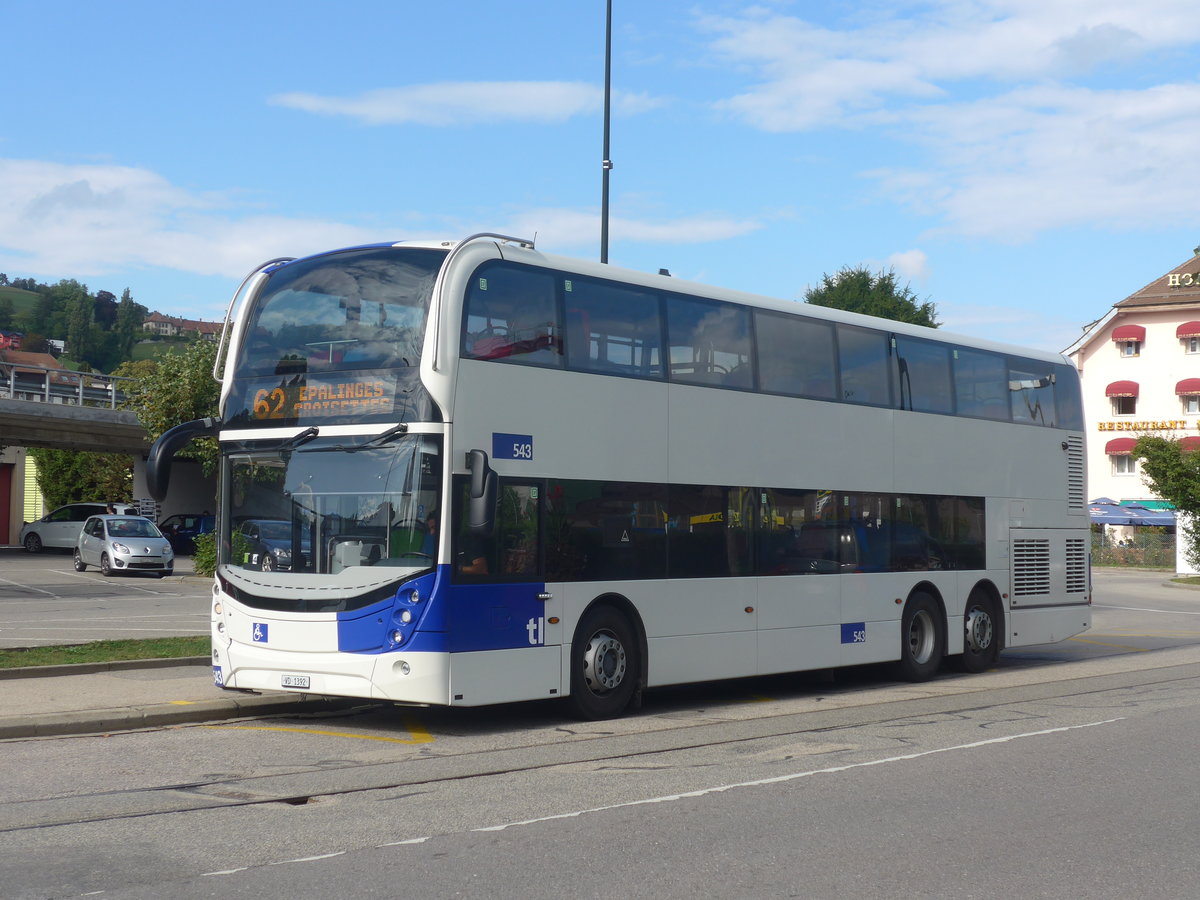 (221'120) - TL Lausanne - Nr. 543/VD 1392 - Alexander Dennis am 23. September 2020 beim Bahnhof Moudon