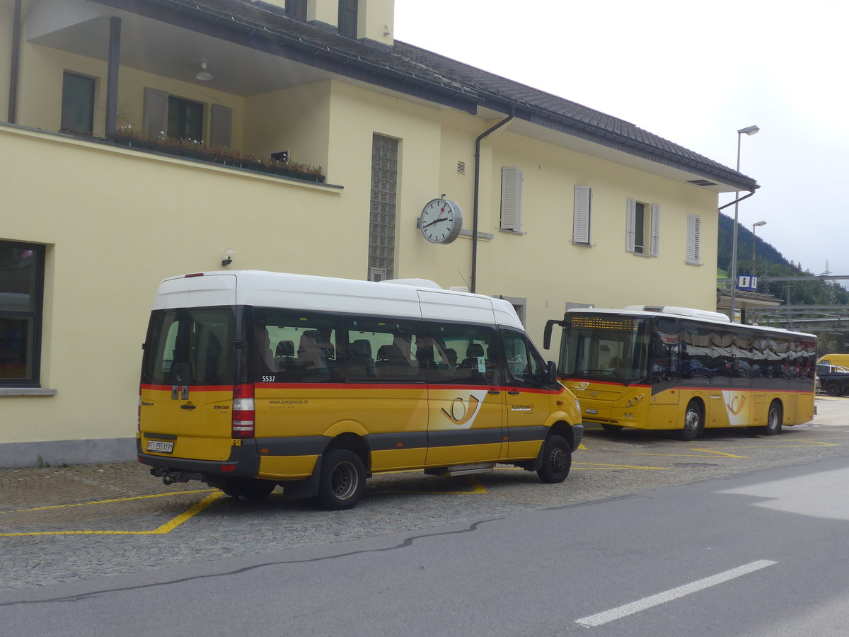 (221'503) - Marchetti, Airolo - TI 255'319 - Mercedes am 26. September 2020 beim Bahnhof Airolo