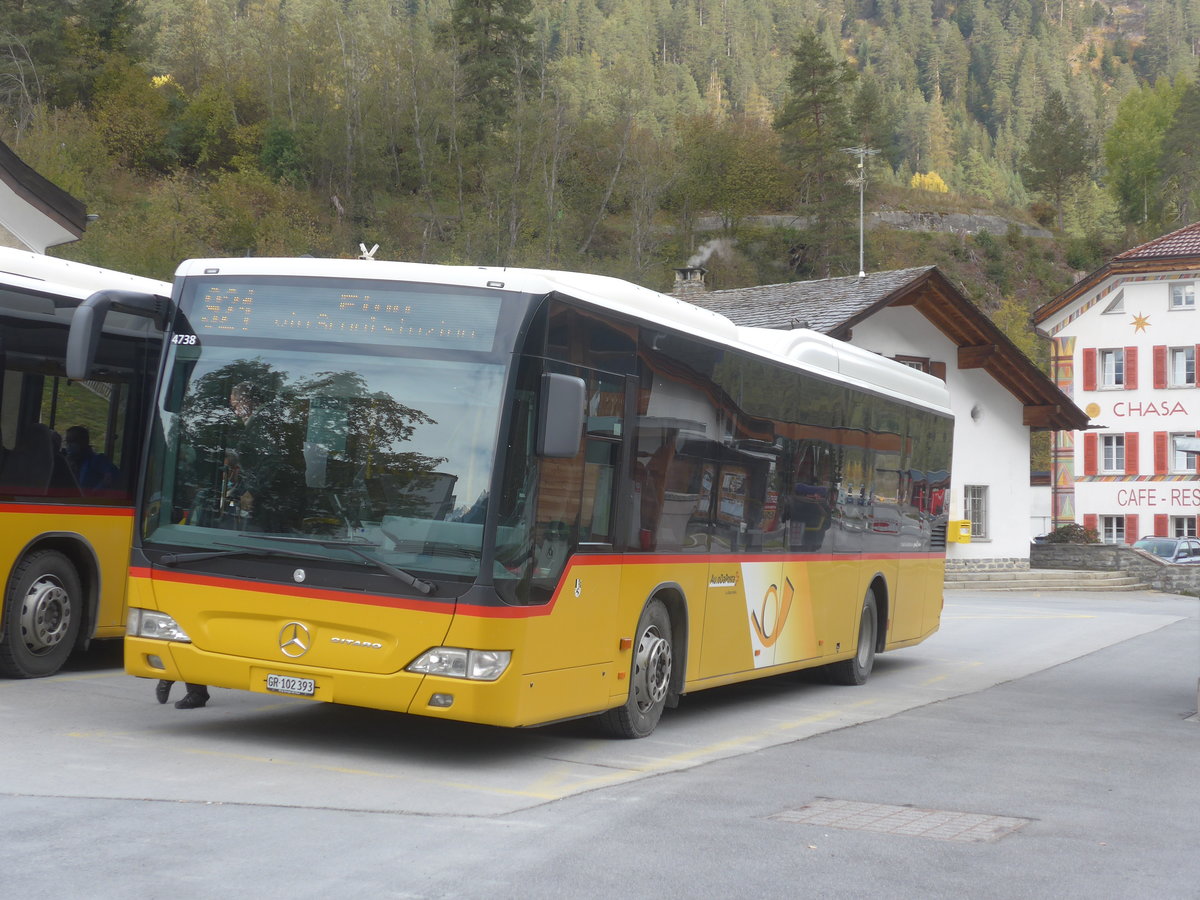 (222'139) - PostAuto Graubnden - GR 102'393 - Mercedes am 20. Oktober 2020 in Martina, Cunfin