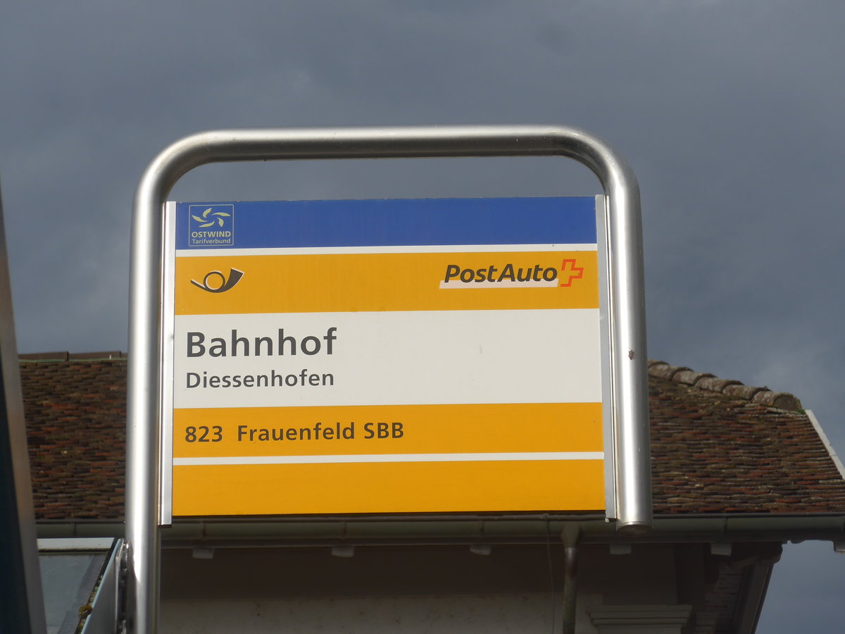 (222'251) - PostAuto-Haltestelle - Diessenhofen, Bahnhof - am 21. Oktober 2020
