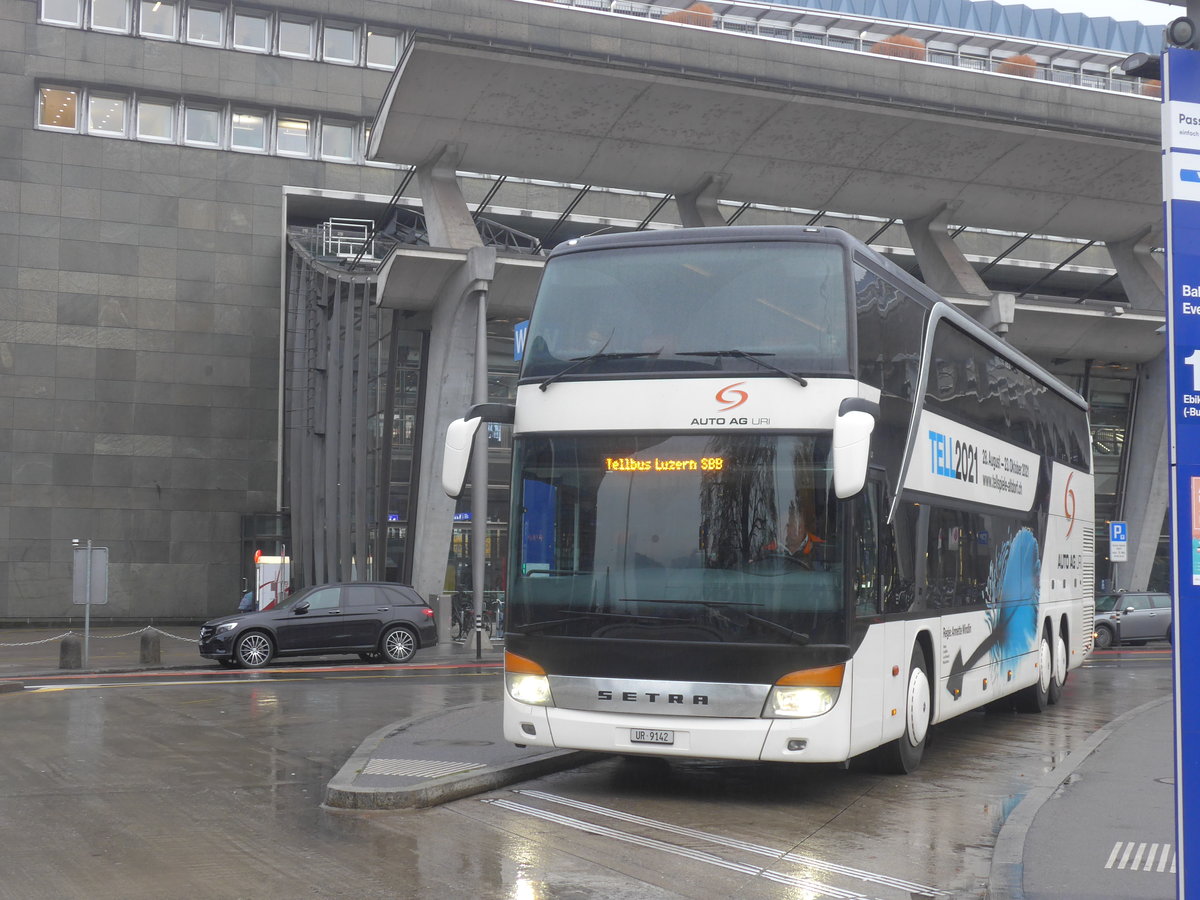 (222'473) - AAGU Altdorf - Nr. 60/UR 9142 - Setra am 23. Oktober 2020 beim Bahnhof Luzern