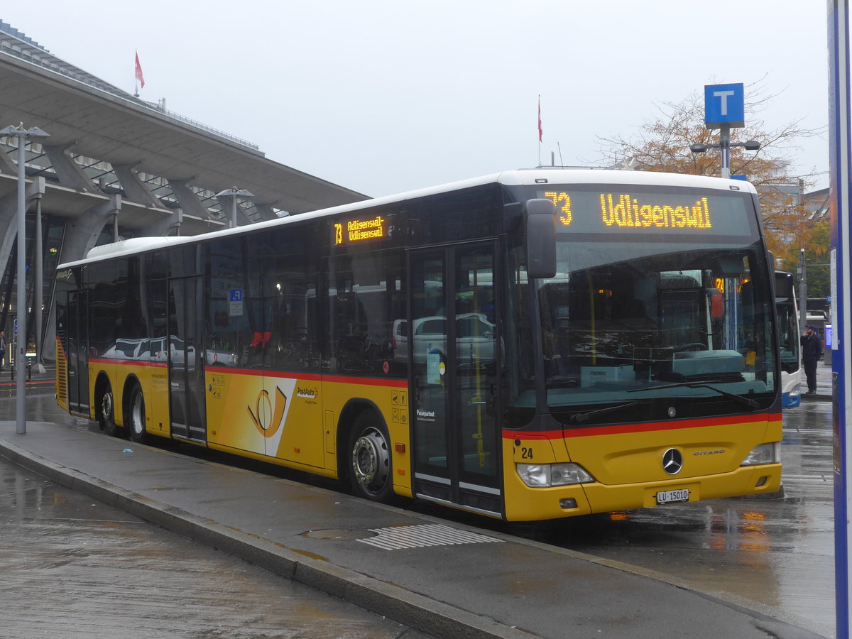 (222'479) - Bucheli, Kriens - Nr. 24/LU 15'010 - Mercedes am 23. Oktober 2020 beim Bahnhof Luzern