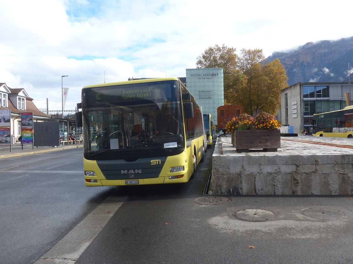 (222'606) - STI Thun - Nr. 145/BE 801'145 - MAN am 24. Oktober 2020 beim Bahnhof Interlaken Ost