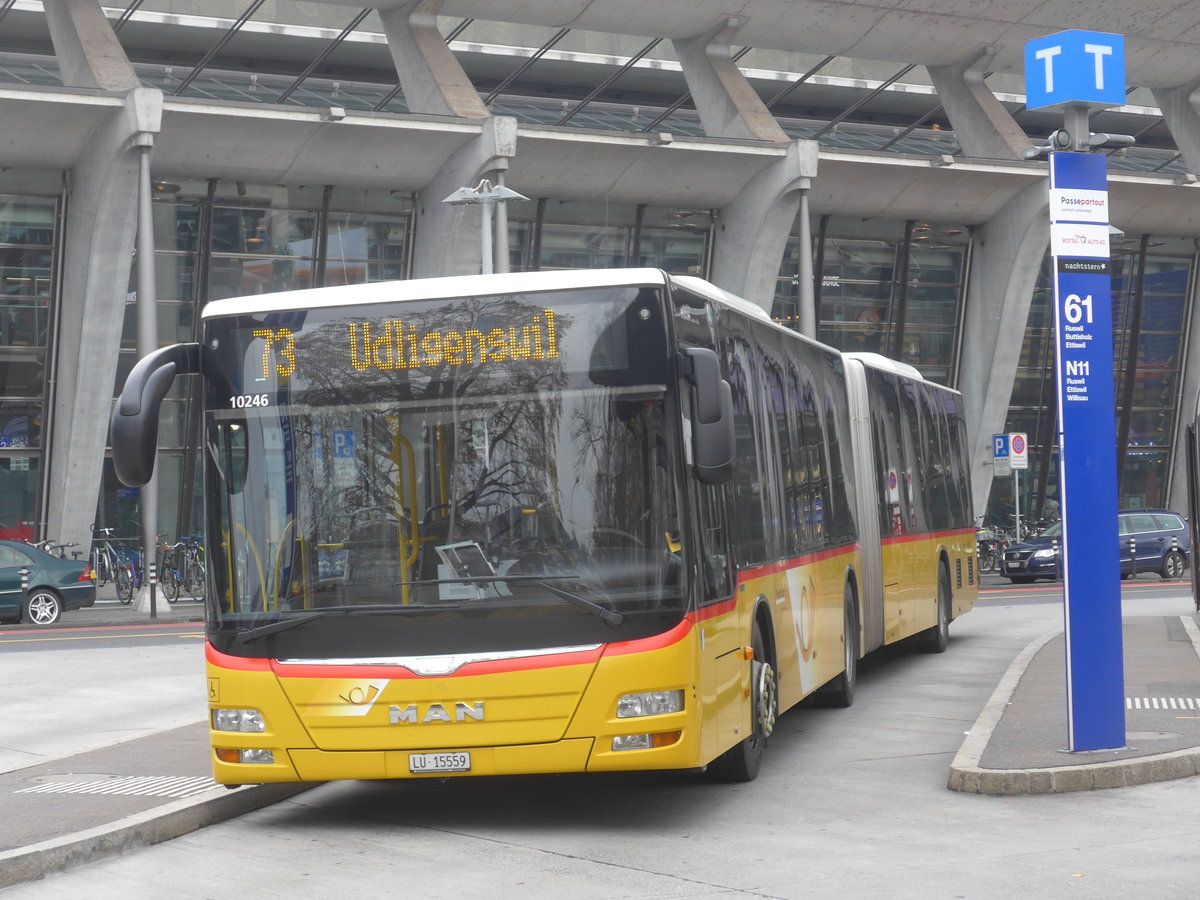 (222'783) - Bucheli, Kriens - Nr. 26/LU 15'559 - MAN am 1. November 2020 beim Bahnhof Luzern