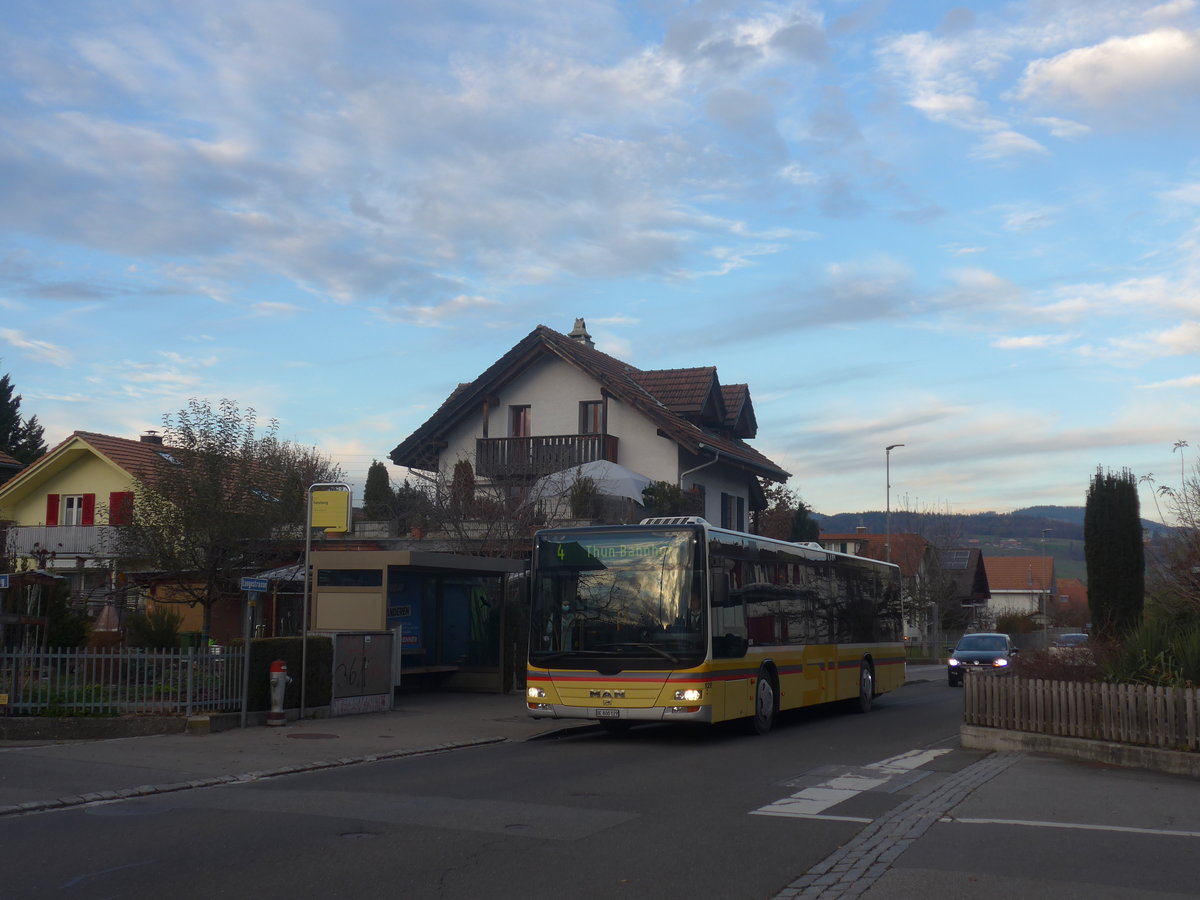 (222'858) - STI Thun - Nr. 129/BE 800'129 - MAN am 22. November 2020 in Thun-Lerchenfeld, Forstweg