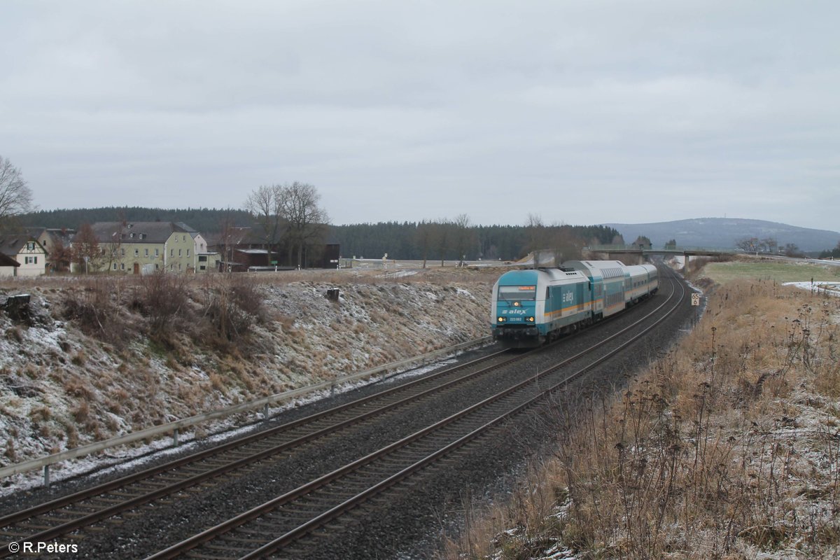 223 062 zieht den ALX79856 Hof - München bei Neudes. 05.01.20