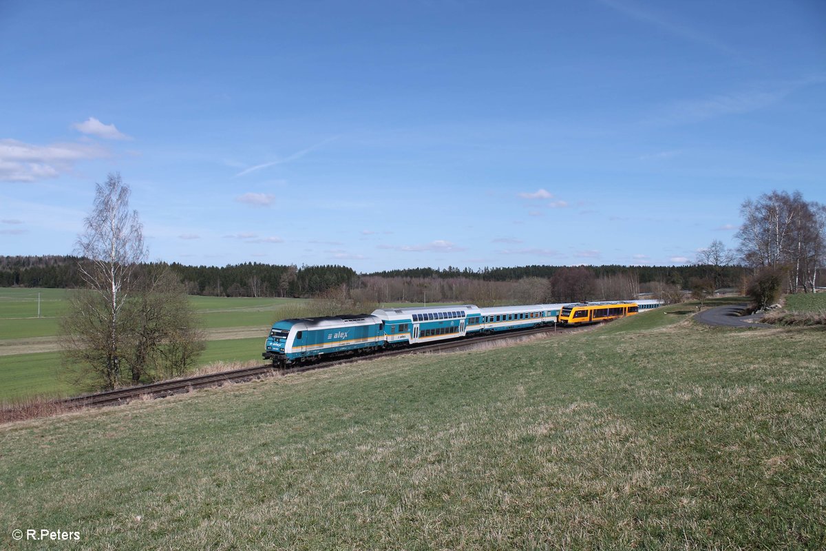 223 065 zieht bei Escheldorf den ALX84113 Hof - München 26.03.17