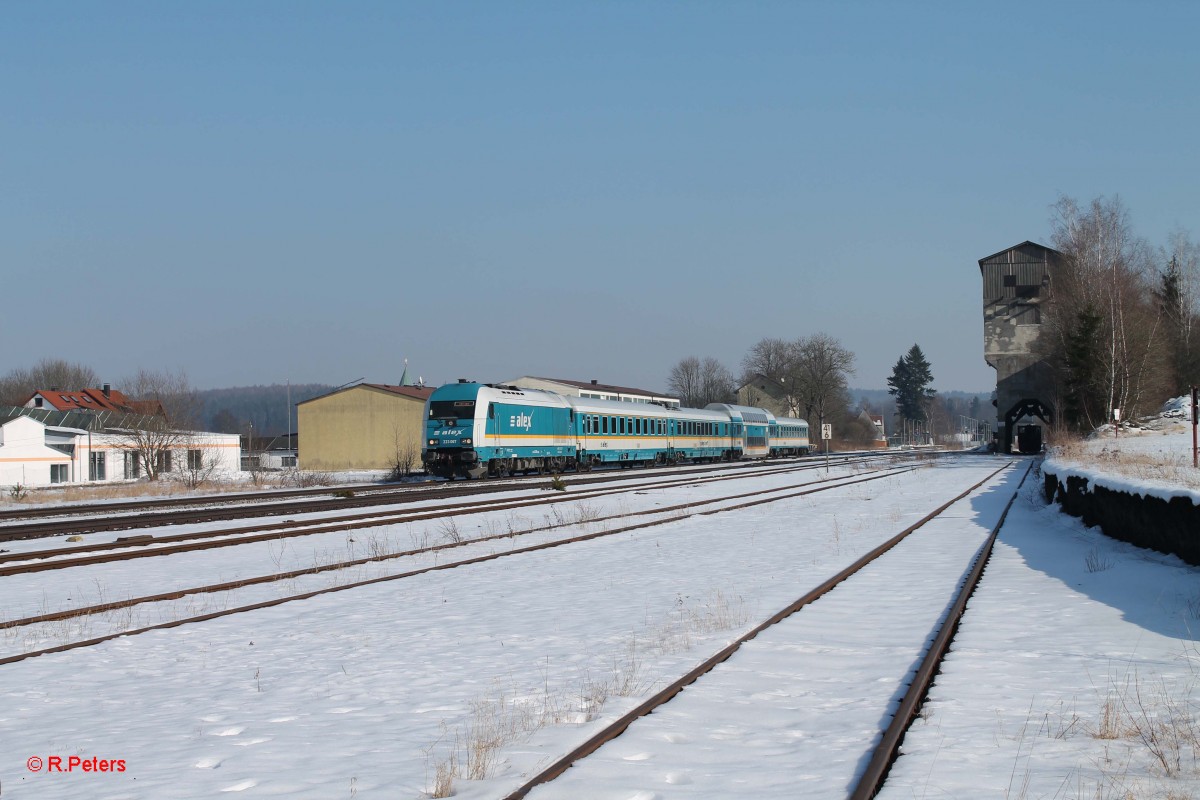 223 067 durchfährt Pechbrunn mit dem ALX84106 München - Hof. 16.02.15