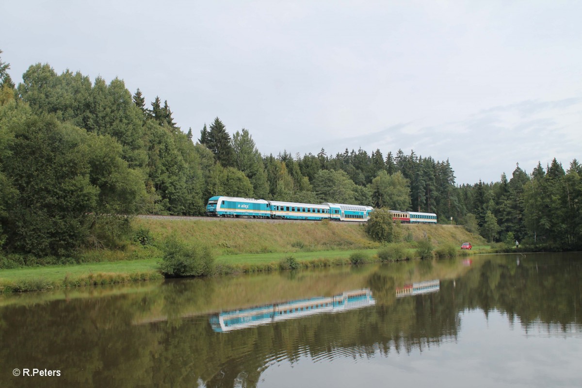 223 068 mit dem ALX84111 Hof - München bei Oberteich. 29.08.14