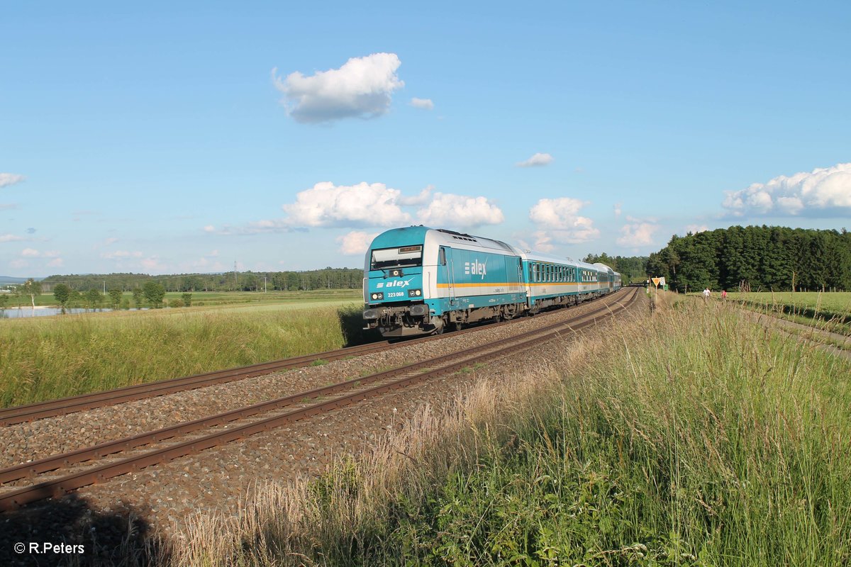 223 068 mit dem ALX84112 München - Hof bei Oberteich. 22.06.16