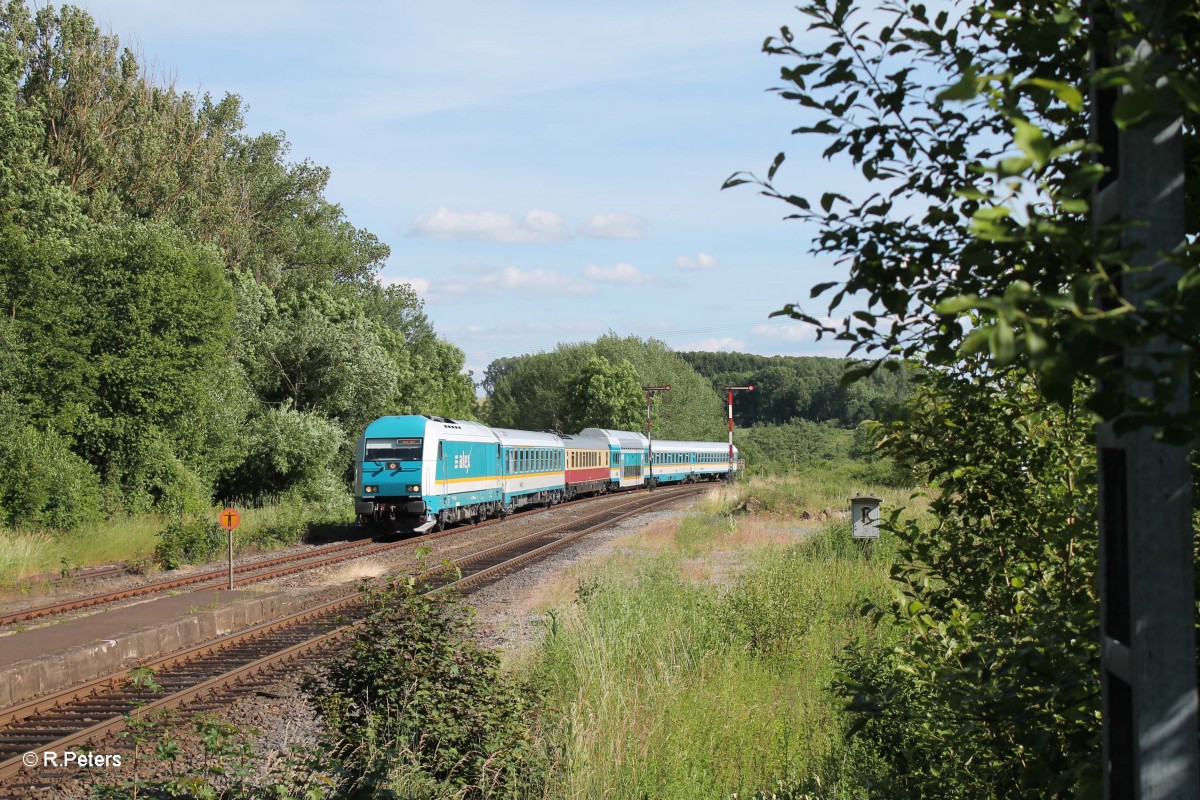 223 069 mit dem ALX84110 München - Hof in Reuth bei Erbendorf. 19.06.14