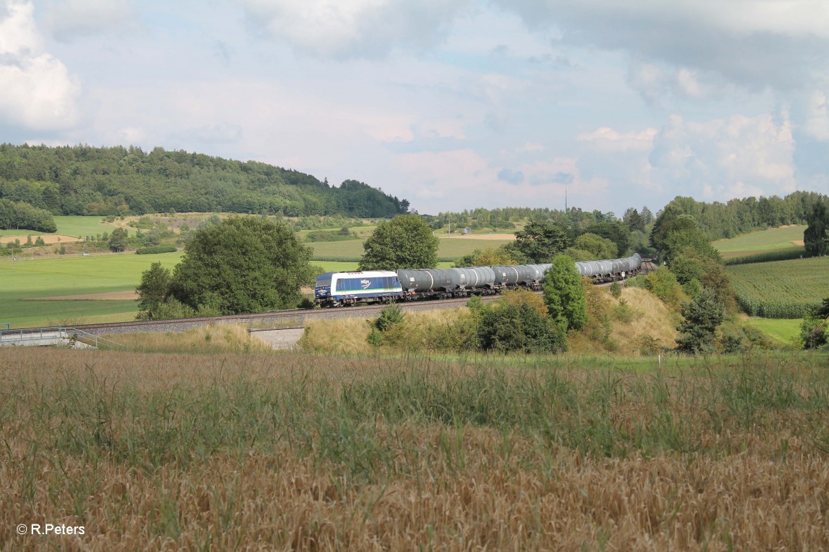 223 152 mit dem Kesselzug München - Cheb bei Lengenfeld. 05.08.14