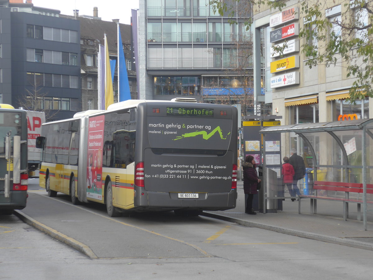 (223'069) - STI Thun - Nr. 136/BE 801'136 - Mercedes am 23. Dezember 2020 beim Bahnhof Thun