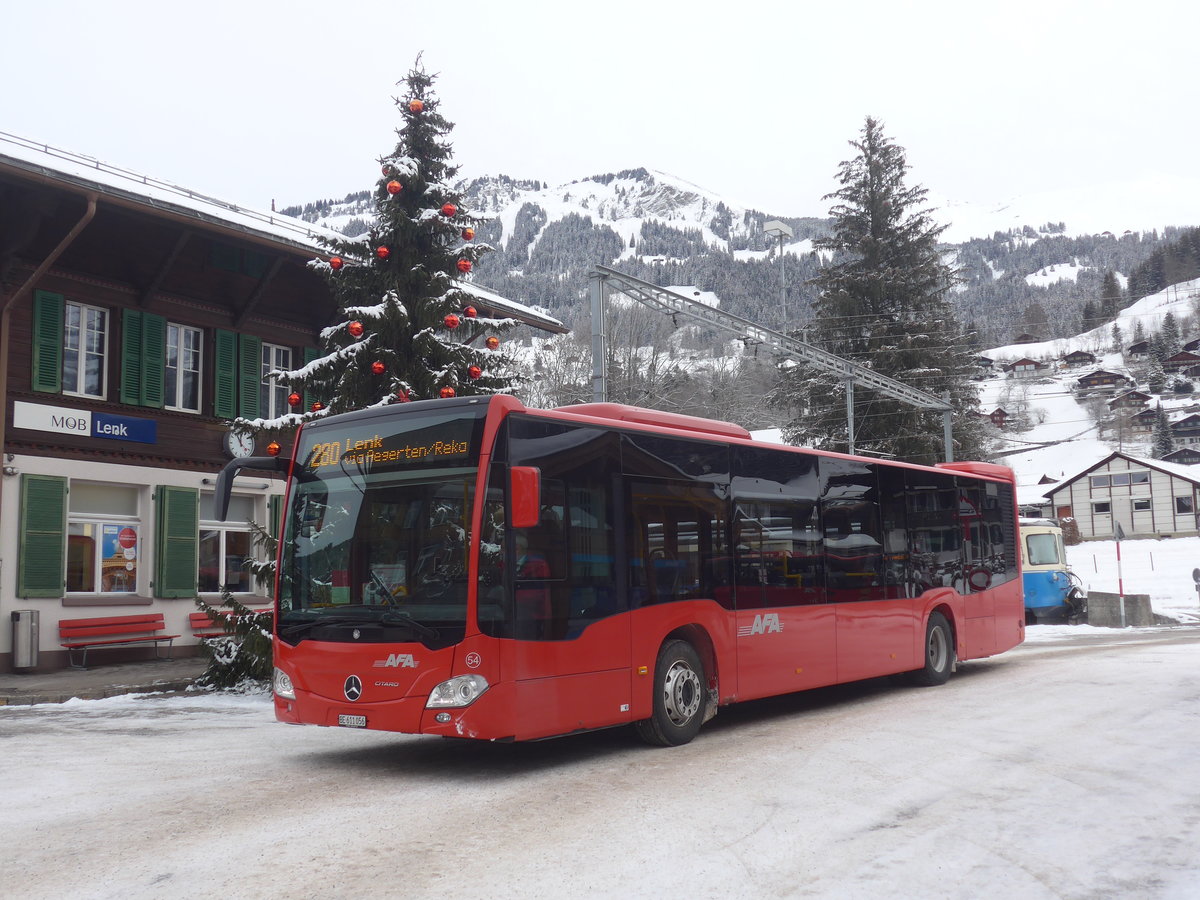 (223'135) - AFA Adelboden - Nr. 54/BE 611'056 - Mercedes am 27. Dezember 2020 beim Bahnhof Lenk