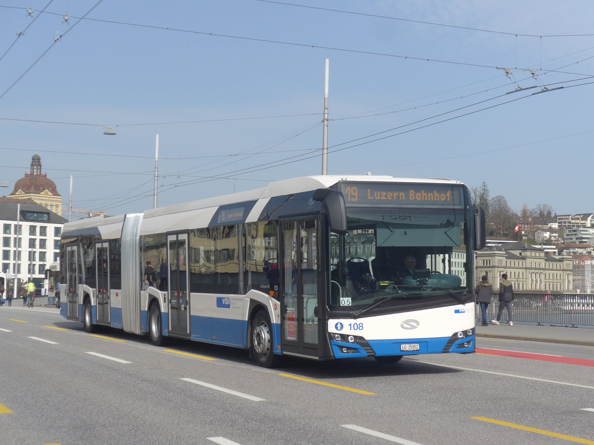 (223'809) - VBL Luzern - Nr. 108/LU 15'052 - Solaris am 26. Februar 2021 in Luzern, Bahnhofbrcke