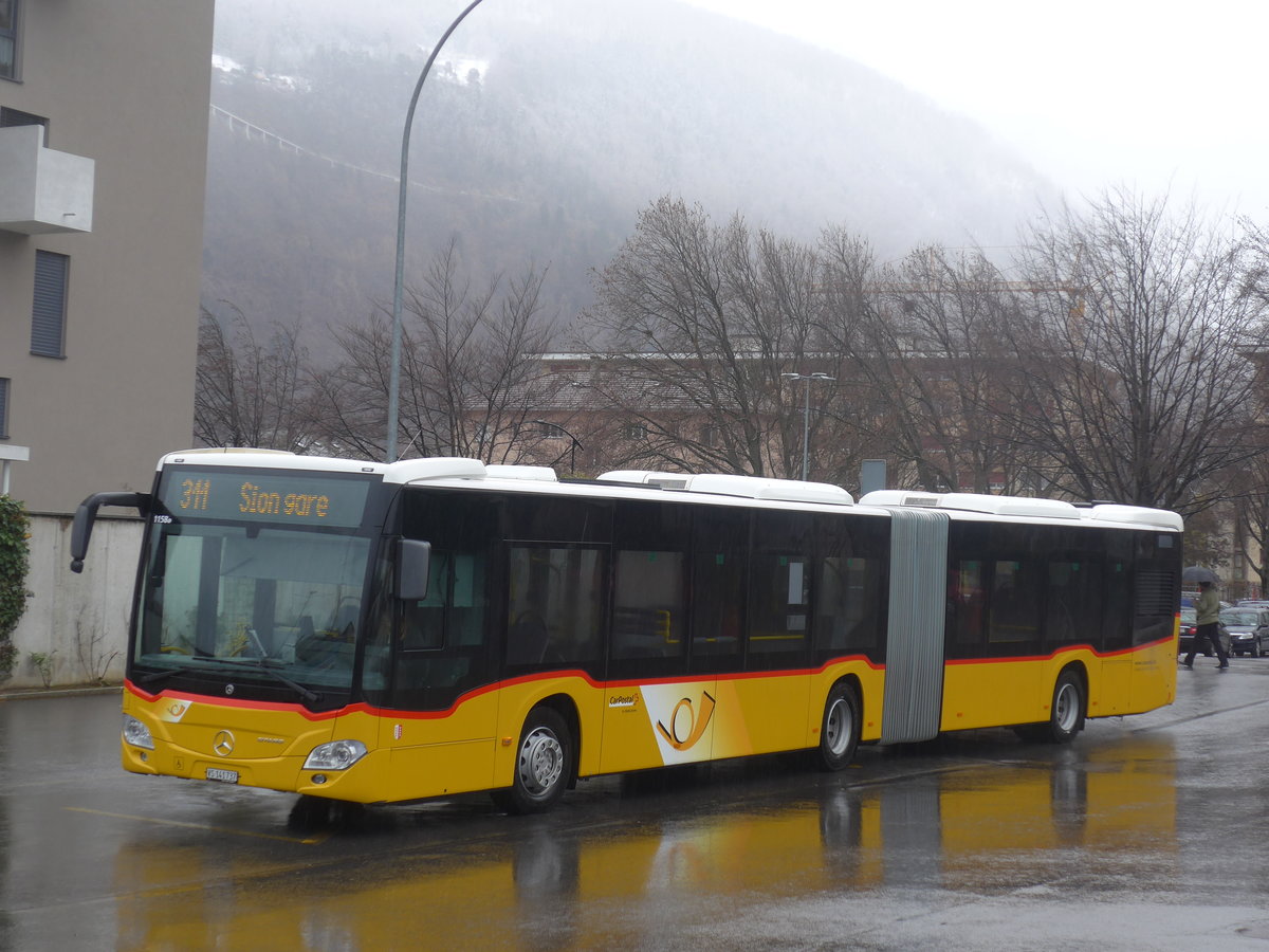 (224'224) - Buchard, Leytron - VS 141'737 - Mercedes am 14. Mrz 2021 beim Bahnhof Martigny