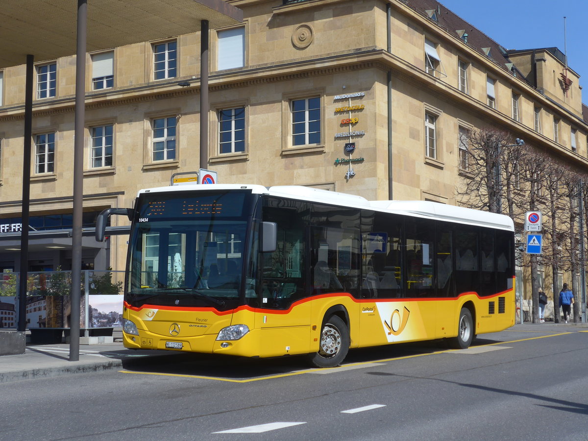 (224'606) - CarPostal Ouest - NE 112'589 - Mercedes am 29. Mrz 2021 beim Bahnhof Neuchtel