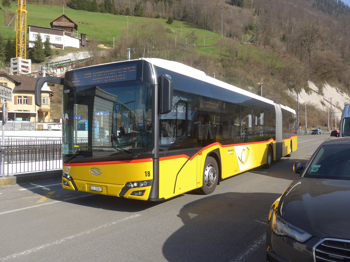 (224'795) - SB Trans, Sursee - Nr. 18/LU 15'067 - Solaris (ex Nr. 43) am 5. April 2021 beim Bahnhof Alpnachstad