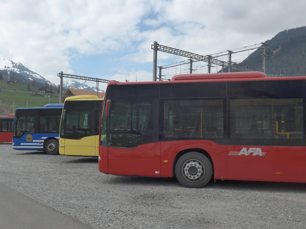 (225'306) - AFA Adelboden - Nr. 93/BE 26'705 - Mercedes am 27. April 2021 beim Bahnhof Zweisimmen (Teilaufnahme)