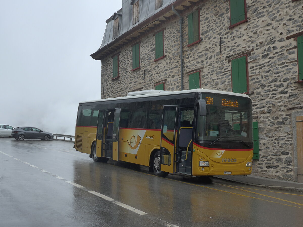 (226'137) - PostAuto Bern - BE 474'688 - Iveco am 3. Juli 2021 in Furka, Belvedere