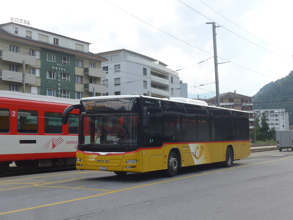 (226'755) - CarPostal Ouest - JU 51'279 - MAN (ex Nr. 13) am 24. Juli 2021 beim Bahnhof Brig (Einsatz PostAuto Wallis)