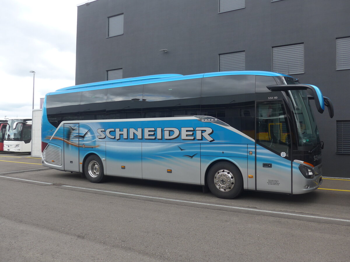 (227'116) - Schneider, Langendorf - Setra am 8. August 2021 in Winterthur, EvoBus