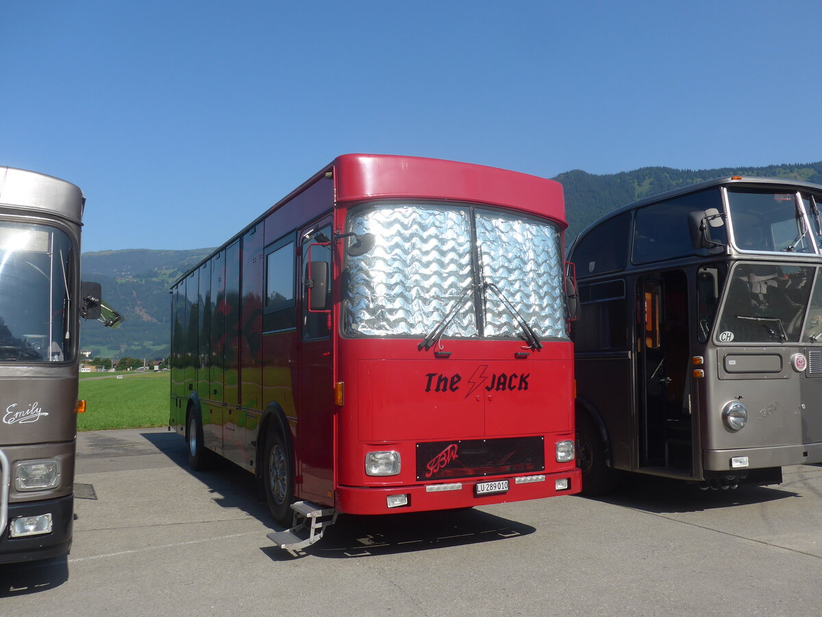 (227'375) - Weber, Roggliswil - LU 289'010 - FBW am 21. August 2021 in Interlaken, Flugplatz