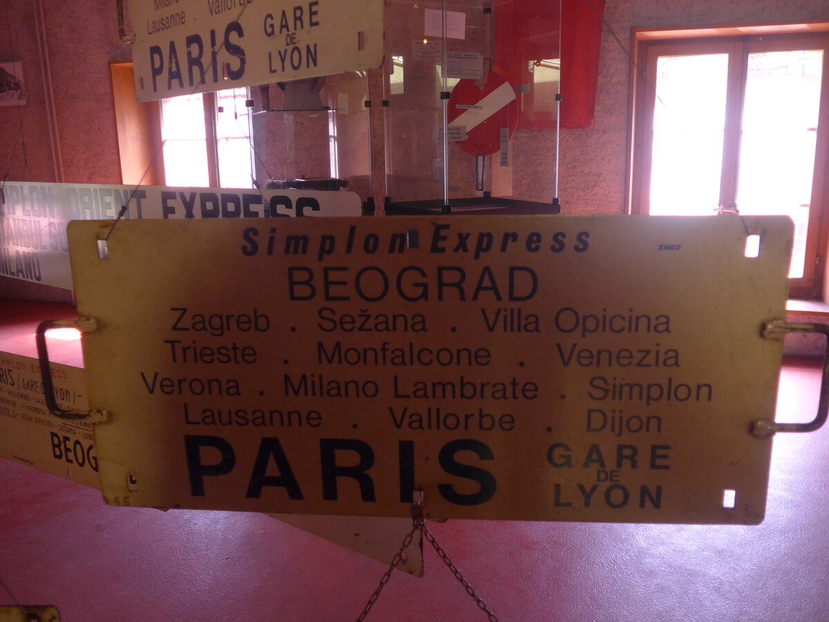 (227'575) - Routentafel - Simplon Express Beograd-Paris - am 28. August 2021 in Vallorbe, Muse du fer et du chemin de fer