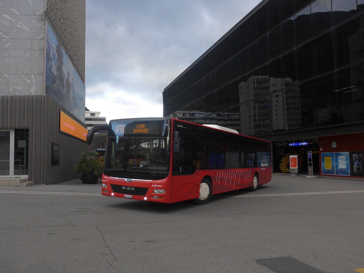 (227'596) - Ruffiner, Turtmann - VS 95'740 - MAN am 29. August 2021 beim Bahnhof Visp