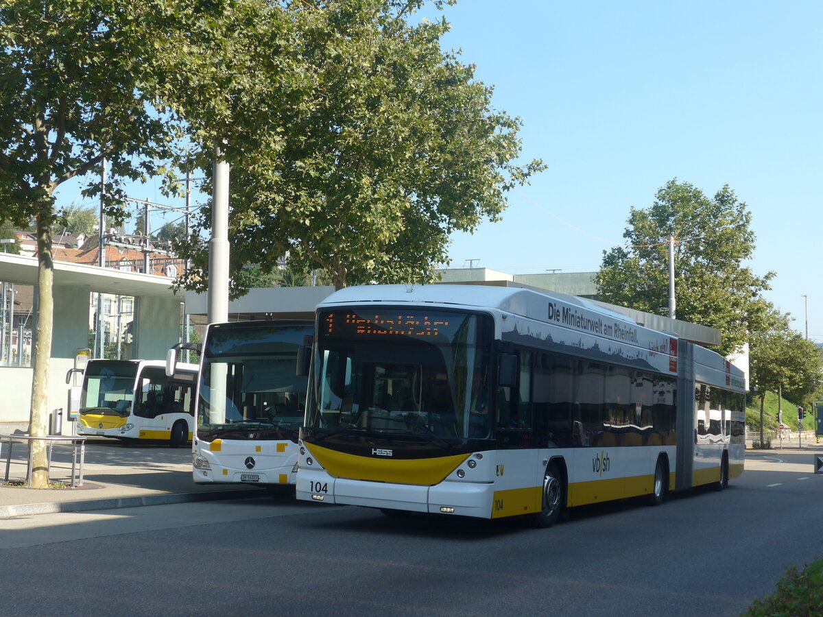 (227'740) - VBSH Schaffhausen - Nr. 104 - Hess/Hess Gelenktrolleybus am 4. September 2021 beim Bahnhof Schaffhausen